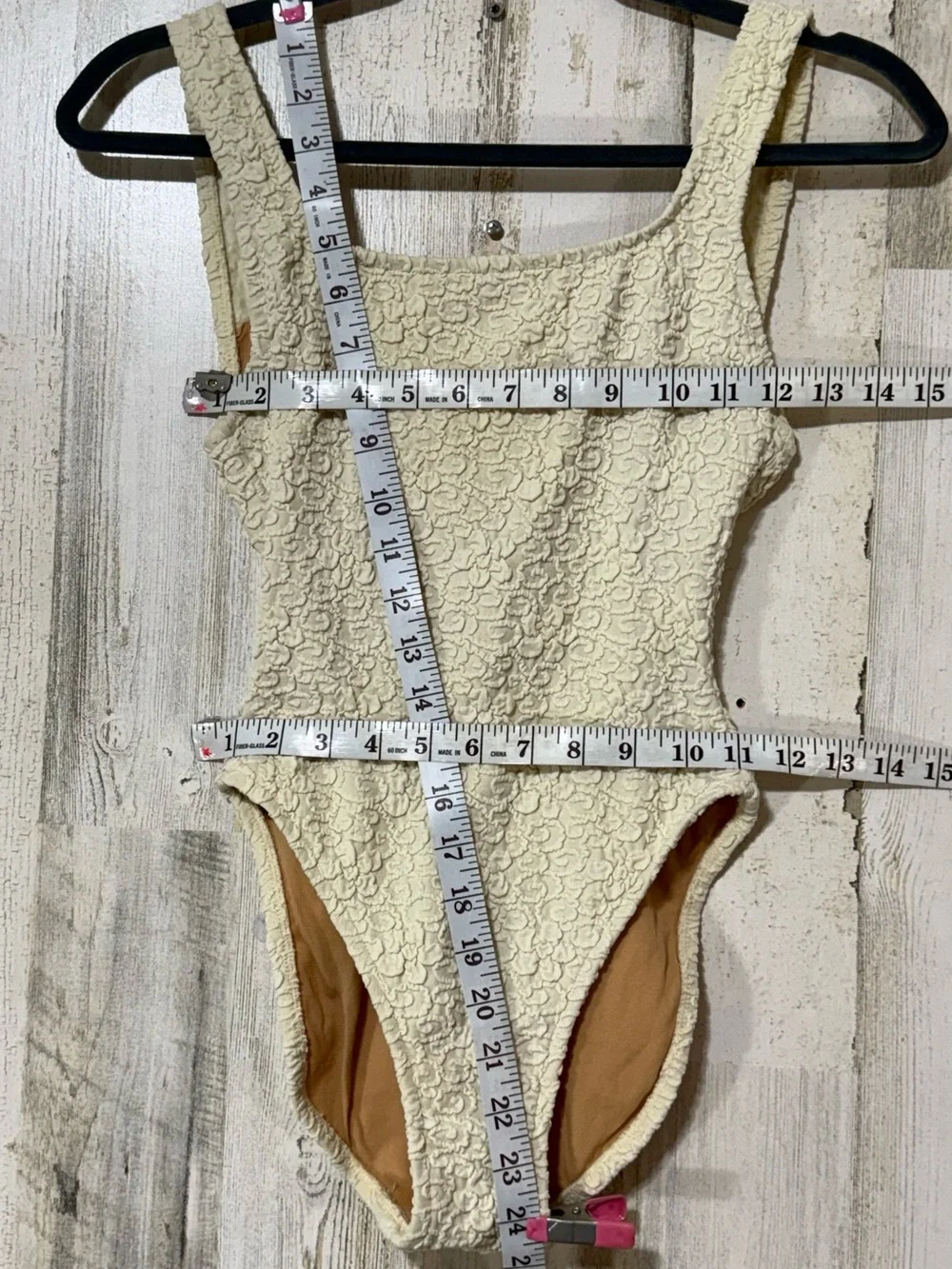 Vintage Daffy Swimwear Cream Textured Slim Fit One-Piece Swimsuit